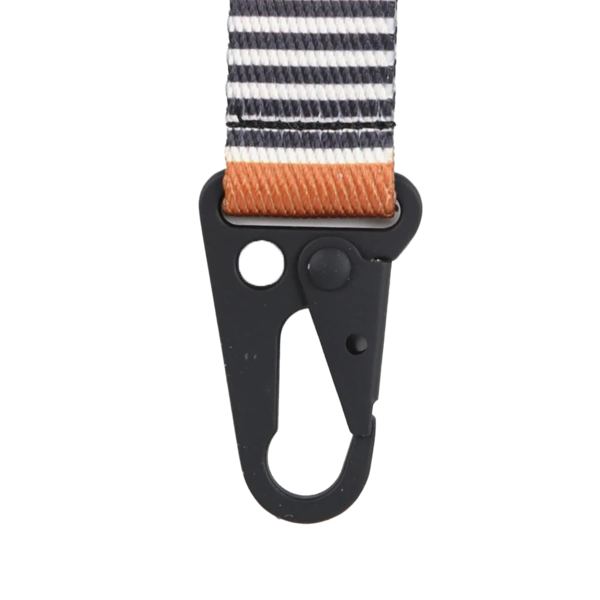 thread clip keychain sanders